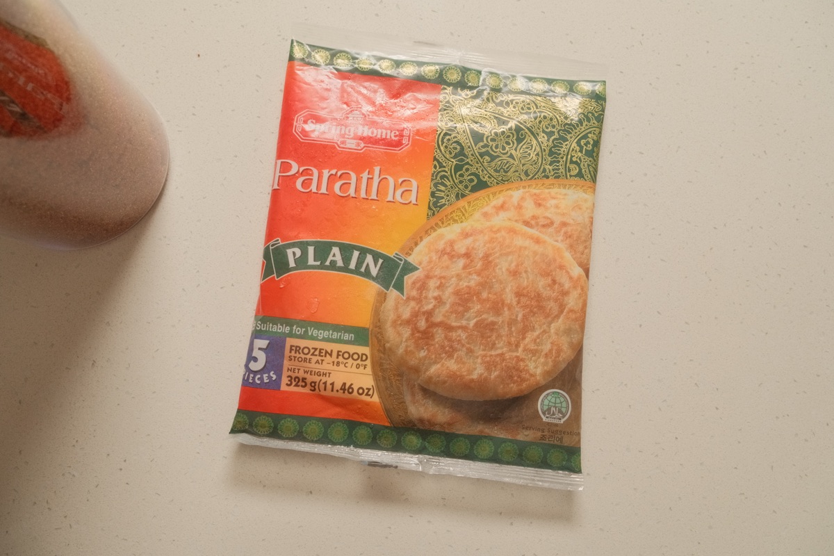 Packet of plain frozen paratha used for the hotteok shortcut