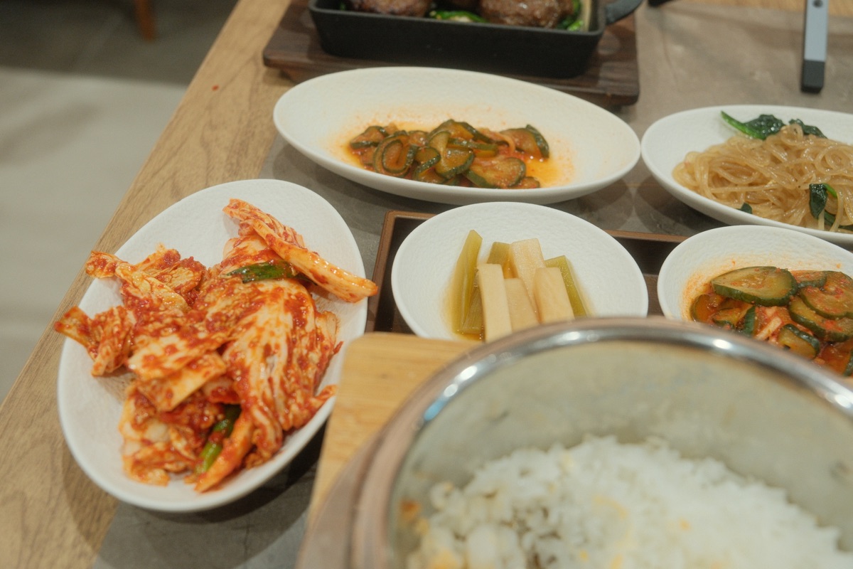 Refillable Sansok banchan served beside sotbap rice